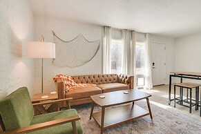 Centrally Located Branson Condo w/ Community Pools