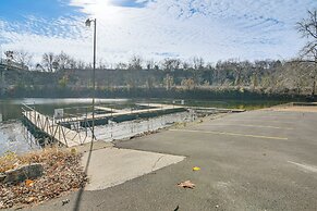 Centrally Located Branson Condo w/ Community Pools