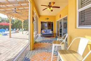 Pool & Spa: Spacious Port St Lucie Villa!