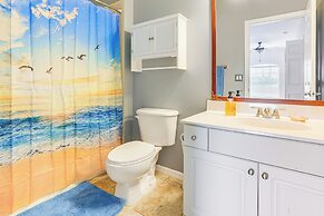 Pool & Spa: Spacious Port St Lucie Villa!