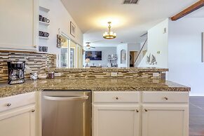 Pool & Spa: Spacious Port St Lucie Villa!