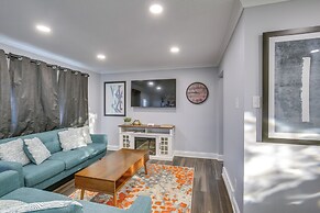 2 Mi to Frontier Park: Pet-friendly Retreat