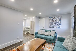 2 Mi to Frontier Park: Pet-friendly Retreat