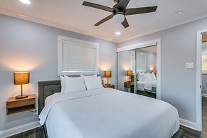 2 Mi to Frontier Park: Pet-friendly Retreat