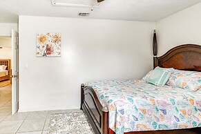 3 Mi to Marina: Riverview Family Home w/ Lanai!