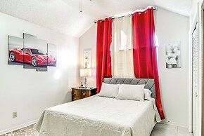 3 Mi to Marina: Riverview Family Home w/ Lanai!