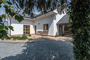 Chalet in Roprachtice Near Ski Slopes