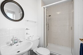 Homely 3 bed House Near Birmingham City Centre