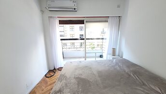 Luminoso, muy Completo y Bien Ubicado