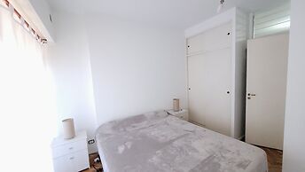 Luminoso, muy Completo y Bien Ubicado