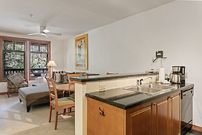 1106 - Studio Standard Eagle Springs West Studio