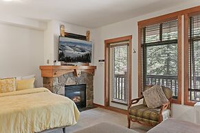 1106 - Studio Standard Eagle Springs West Studio