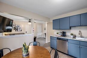 Chic Remodeled Retreat Near Emu: Easy Commute 2 Bedroom Apts
