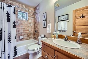 6 Cabin In The Pines 3 Bedroom Home