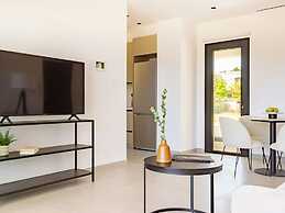 Sanders Eduardovich Limassol - Full Building