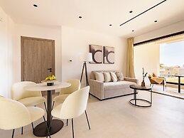 Sanders Eduardovich Limassol - Full Building