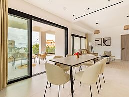 Sanders Eduardovich Limassol - Full Building