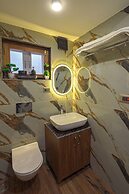 PalPenzy - Bespoke Premium Stay