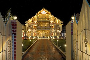 PalPenzy - Bespoke Premium Stay