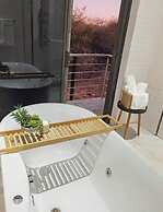 Kings View Exclusive Villas