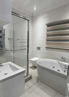 Kings View Exclusive Villas