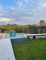 Kings View Exclusive Villas