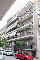 Fresh Urban Apt with Balcony in Zografou