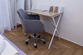 Fresh Urban Apt with Balcony in Zografou