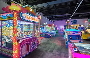 Great Wolf Lodge Webster