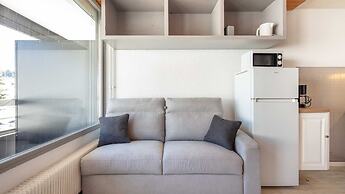 Alpine Hideaway With Balcony