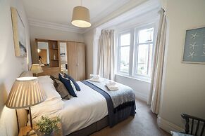 Mode Old School House