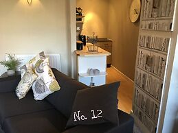 Mode Old School House