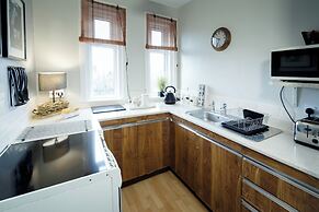 Mode Old School House