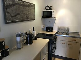 Mode Old School House