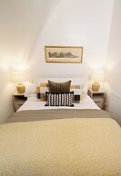 Mode Old School House