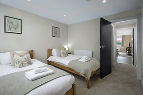 Mode Old School House