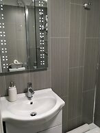 Mode Old School House