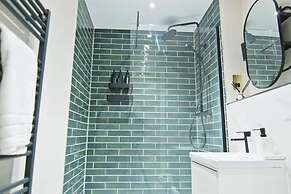 Leeds City Center - 1 Bed - Baby Friendly