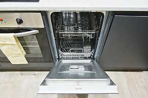 Leeds City Center - 1 Bed - Baby Friendly