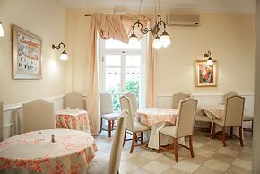 Archontiko Eleni Hotel by Explore Andros