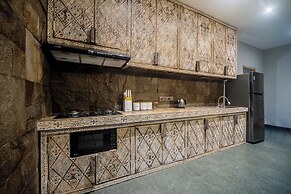 Luxury-Sang Villa-Central Sanur