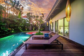 Luxury-Sang Villa-Central Sanur