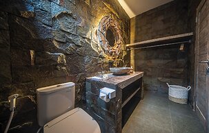 Luxury-Sang Villa-Central Sanur