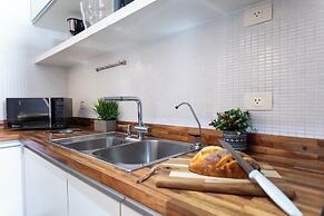 Cobertura com Piscina privativa e AC