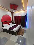 The Blue Rays Near Taj Mahal