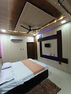 The Blue Rays Near Taj Mahal