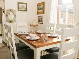 Scarborough - 4 Beds - Sea View - Pet Friendly