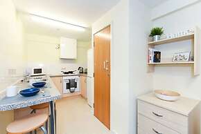 Student Only Apollo Court