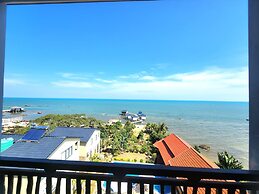 Sunny Shore Resort