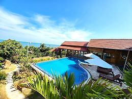 Sunny Shore Resort